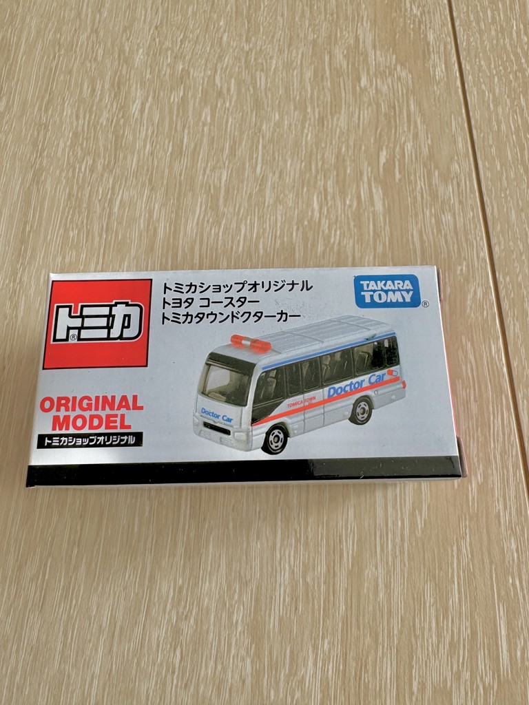 トミカショップオリジナル トヨタ コースター トミカタウンドクター