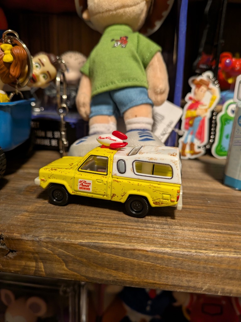 TOMICA Premium Unlimited 13 Toy Story Pizza Planet Truck| TOMICA