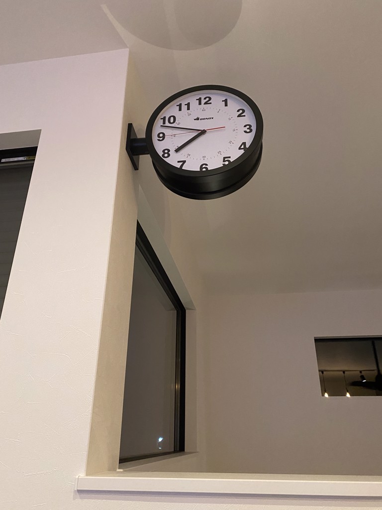 DULTON ONLINE SHOP | DOUBLE FACE WALL CLOCK BLACK(BLACK): ハウスウェア