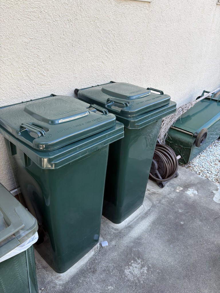 【レア入手困難】新品 ダルトン 限定カラー ダークグリーン DULTON ONLINE SHOP | PLASTIC TRASH CAN 120L GREEN(120L GREEN