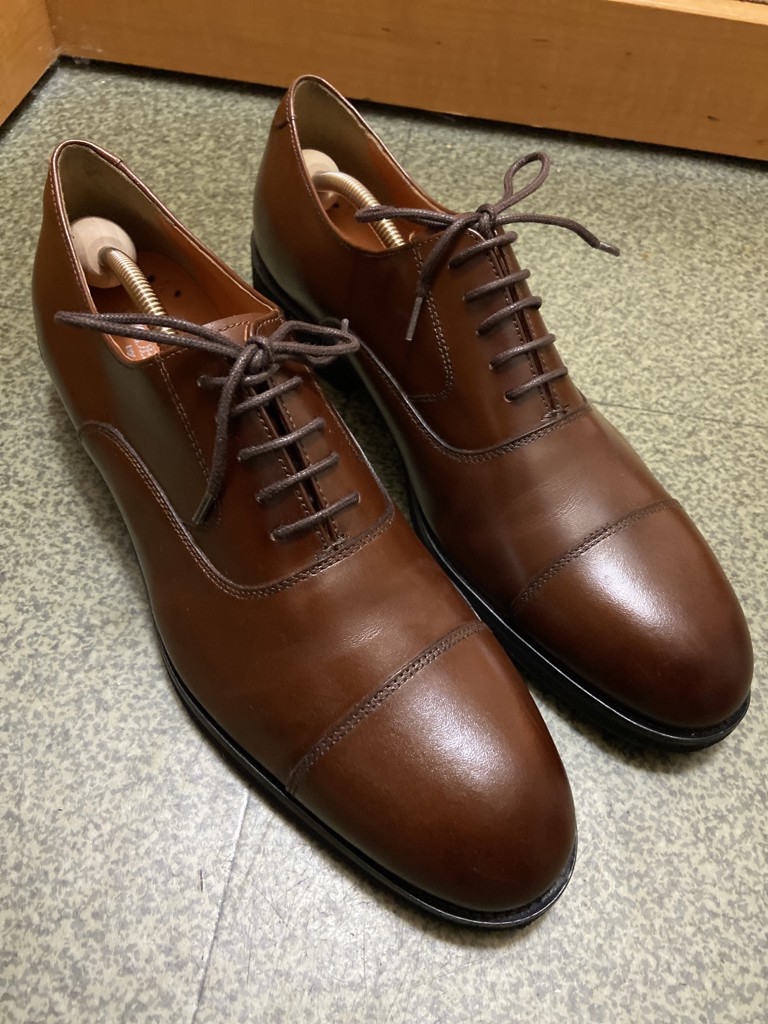 モデロヴィータ MODELLO VITA 装いの格を上げるストレートチップ