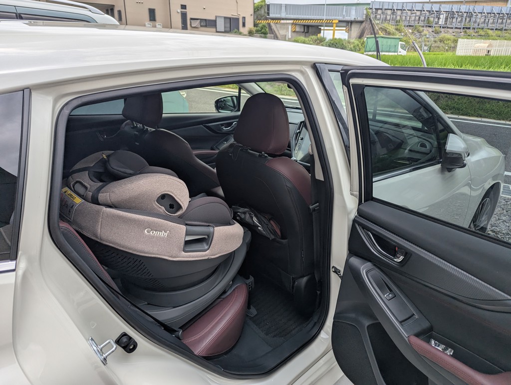 コンビ ホワイトレーベル THE S ISOFIX エッグショック ZC-690｜コンビ