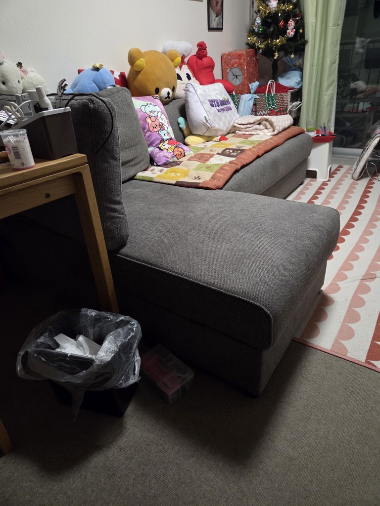 インテリアアイテム わたしの愛用品-生活感を軽減するシェーカーボックスのティッシュ