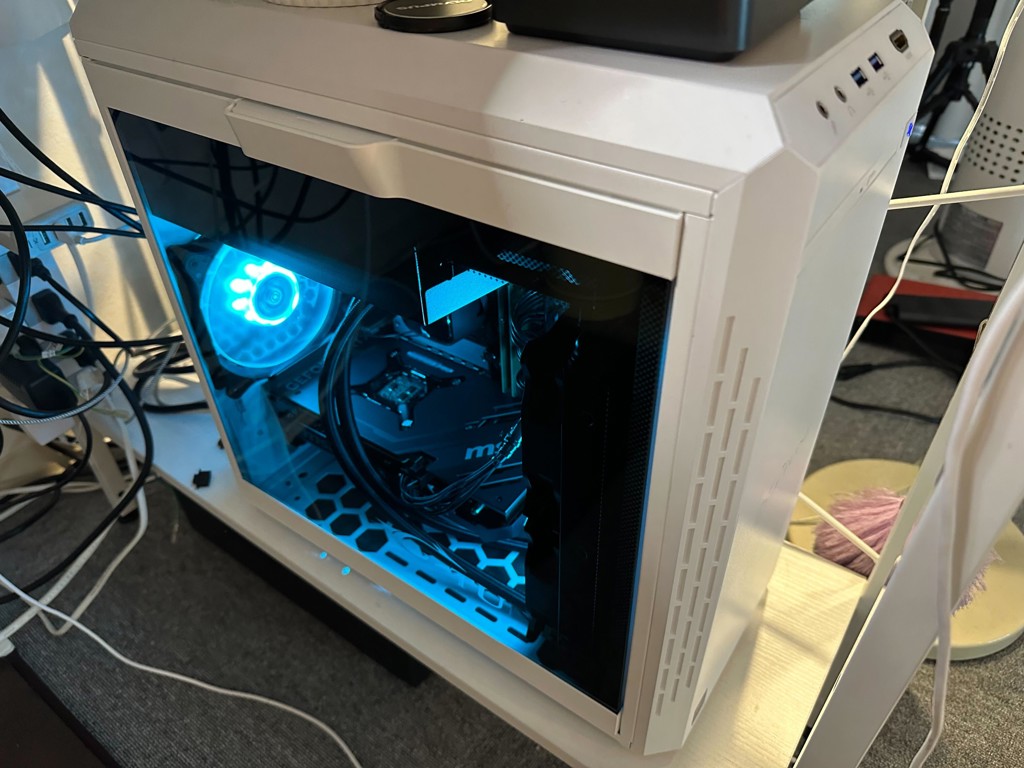 G-Tune DG-I7G70(ホワイトカラーモデル)│デスクトップパソコンの通販