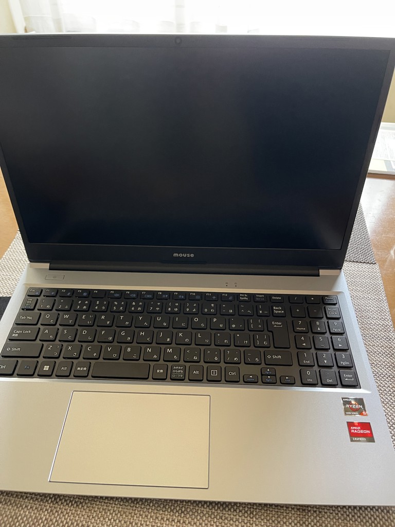 mouse B5-A5A01IS-B 15.6型 3年保証付きで税込み7万円未満！ 格安なのに快適に使える15.6型