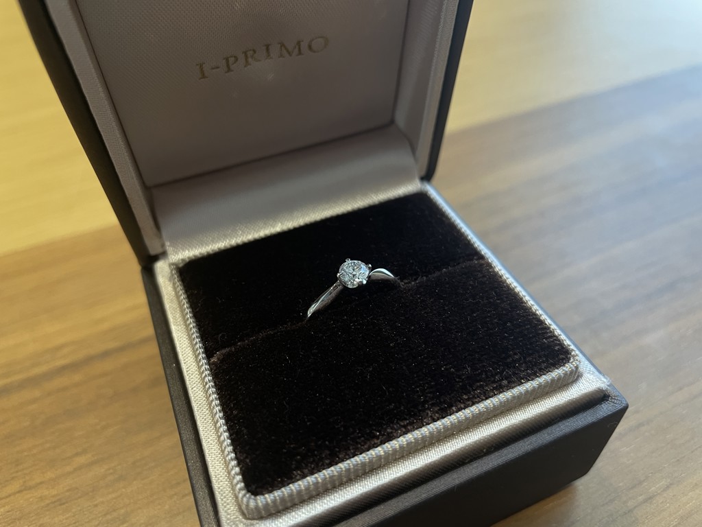 I-PRIMOオンラインショップ |アリオフ(プラチナ): 婚約指輪