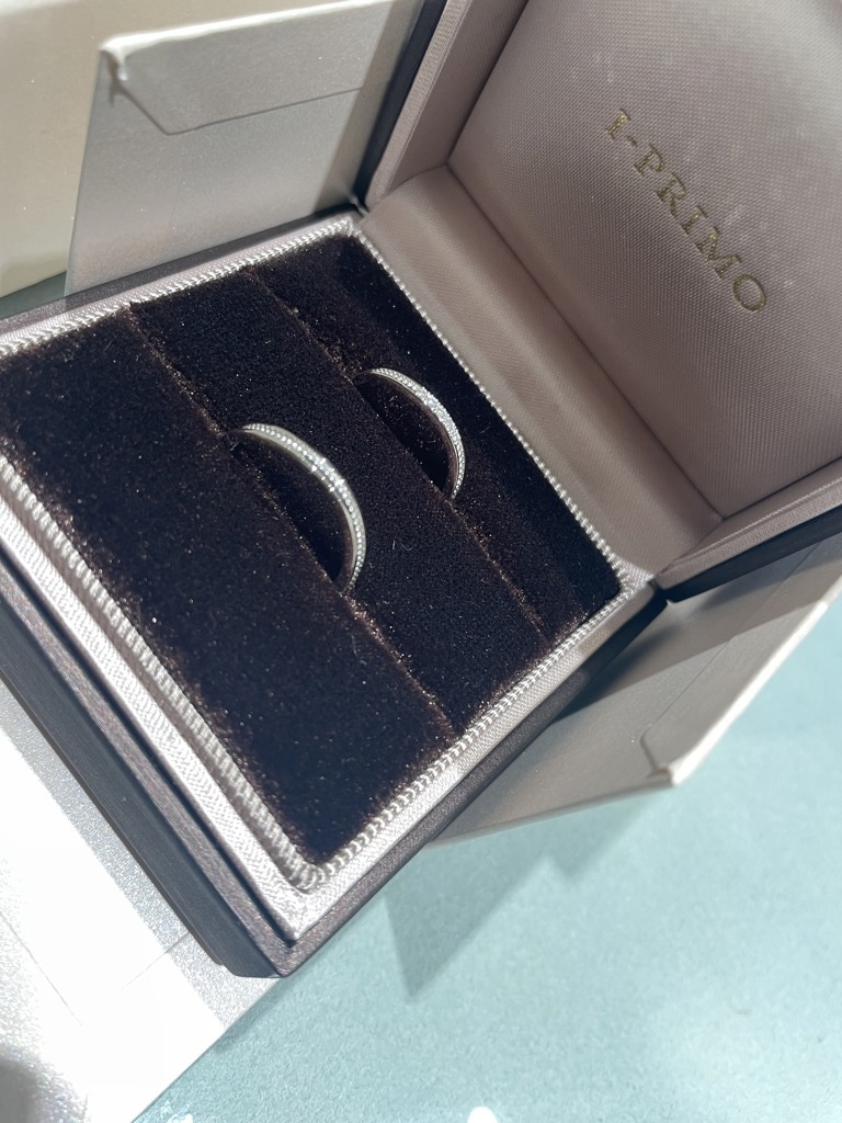 ディオーネwave ディオーネ Wave｜結婚指輪（マリッジリング）｜カップルに人気の婚約