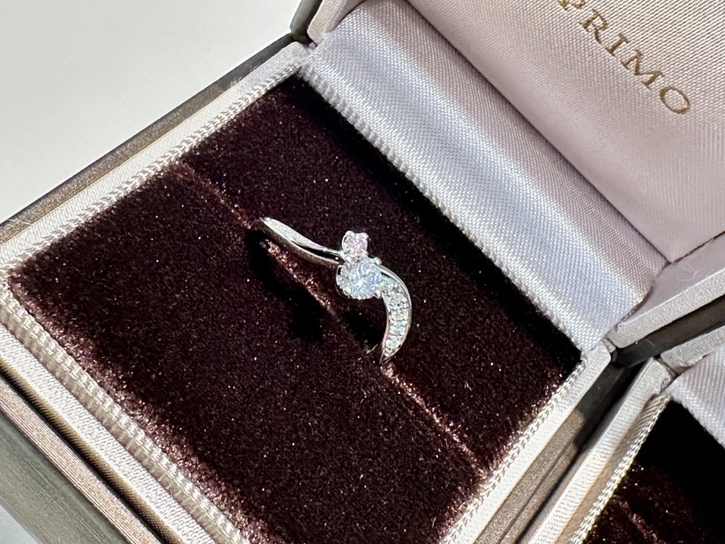 I-PRIMOオンラインショップ |ジェミニ(PinkDiamond)(プラチナ): 婚約指輪