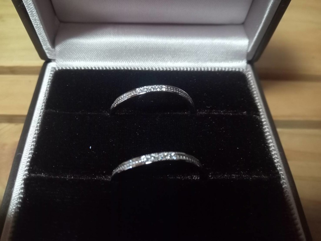 I-PRIMOオンラインショップ |ディオーネWave(プラチナ): 結婚指輪