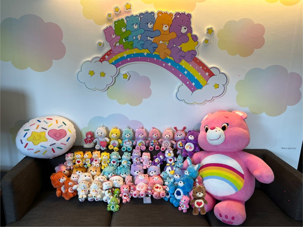 Care Bears ケアベア ぬいぐるみ ファンシャインベア(ファン