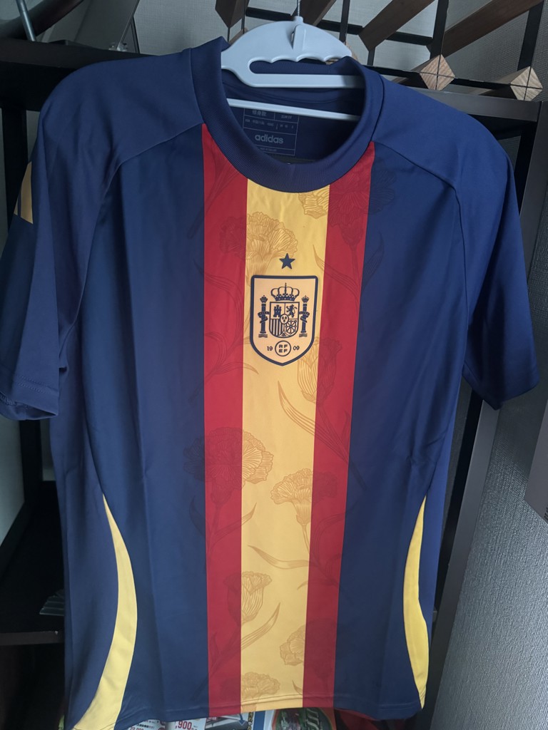 2024 スペイン代表 プレマッチシャツのレビュー - サッカー