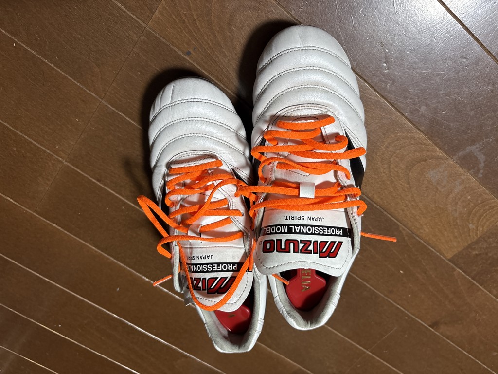 モレリア 2 JAPAN ショートタン レッド レビュー】 ミズノ モレリア2 赤 ショートタン 評価 : Kohei's