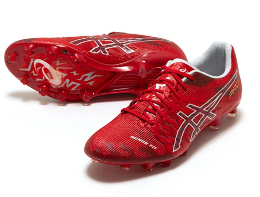 ASICS DSライト ACROS PRO DS LIGHT ACROS PRO 3 | WHITE/ELECTRIC BLUE | メンズ サッカー