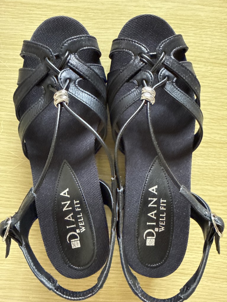 靴・バッグのダイアナ通販サイト ｜ KW53650: シューズ 【dianashoes.com】