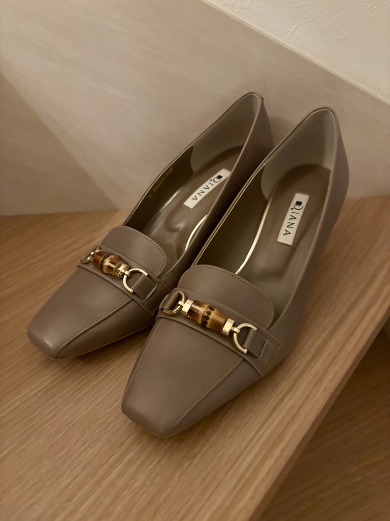 靴・バッグのダイアナ通販サイト ｜ G25212: シューズ 【dianashoes.com】