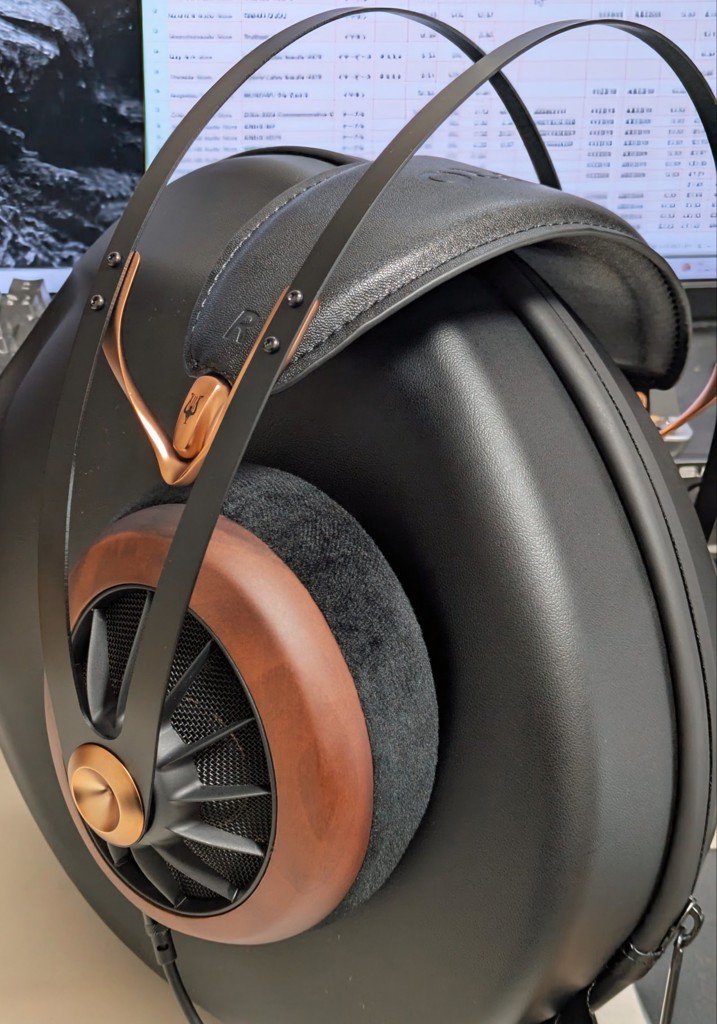 ☆限定セール☆極美品☆MezeAudio 109PRO バランスリケーブル付き 109 Pro - Meze Audio | 完実電気オンラインショップ | KANJITSU