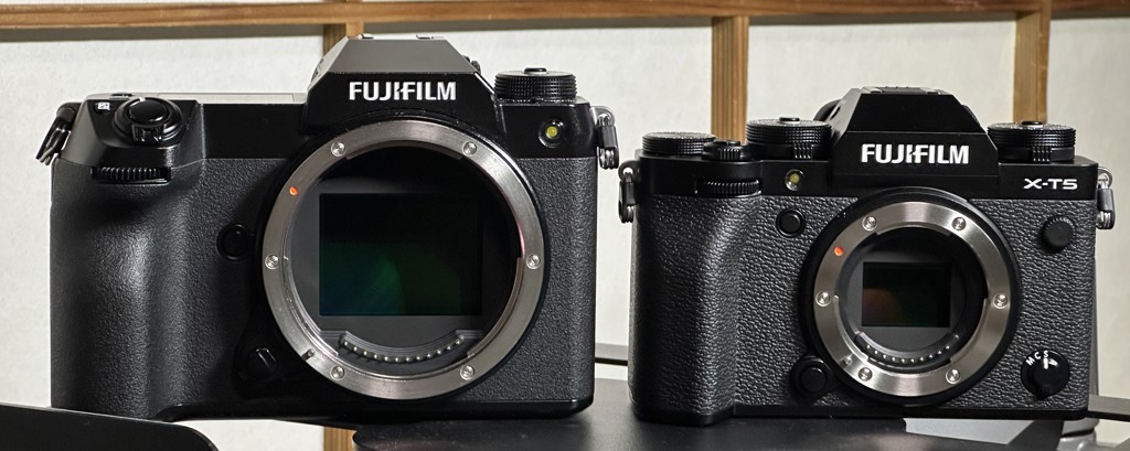 富士フイルム FUJIFILM X-T5 ボディ ブラック｜フジヤカメラ