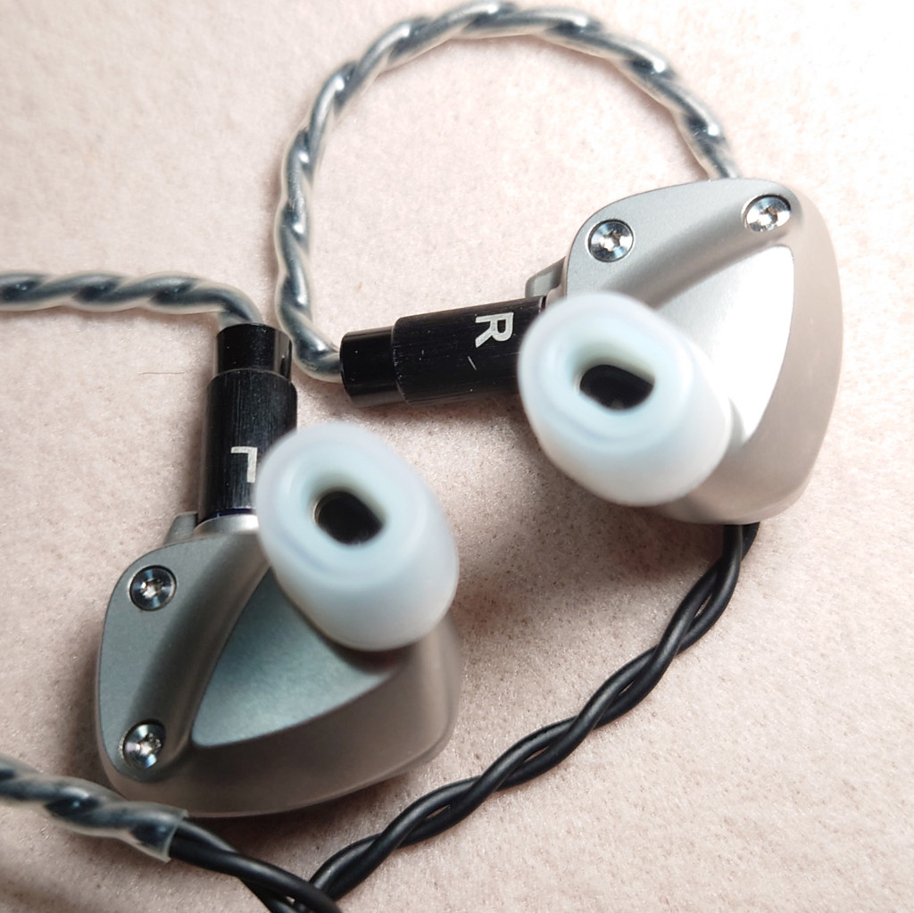 MADOO MDX30イヤーチップ Mサイズ（2ペア） [MDO-MDX30-M] 新品