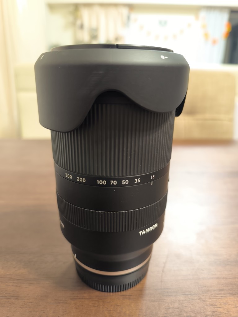 TAMRON 18-300mm F/3.5-6.3 Di III-A VC VXD (Model B061) ソニーE