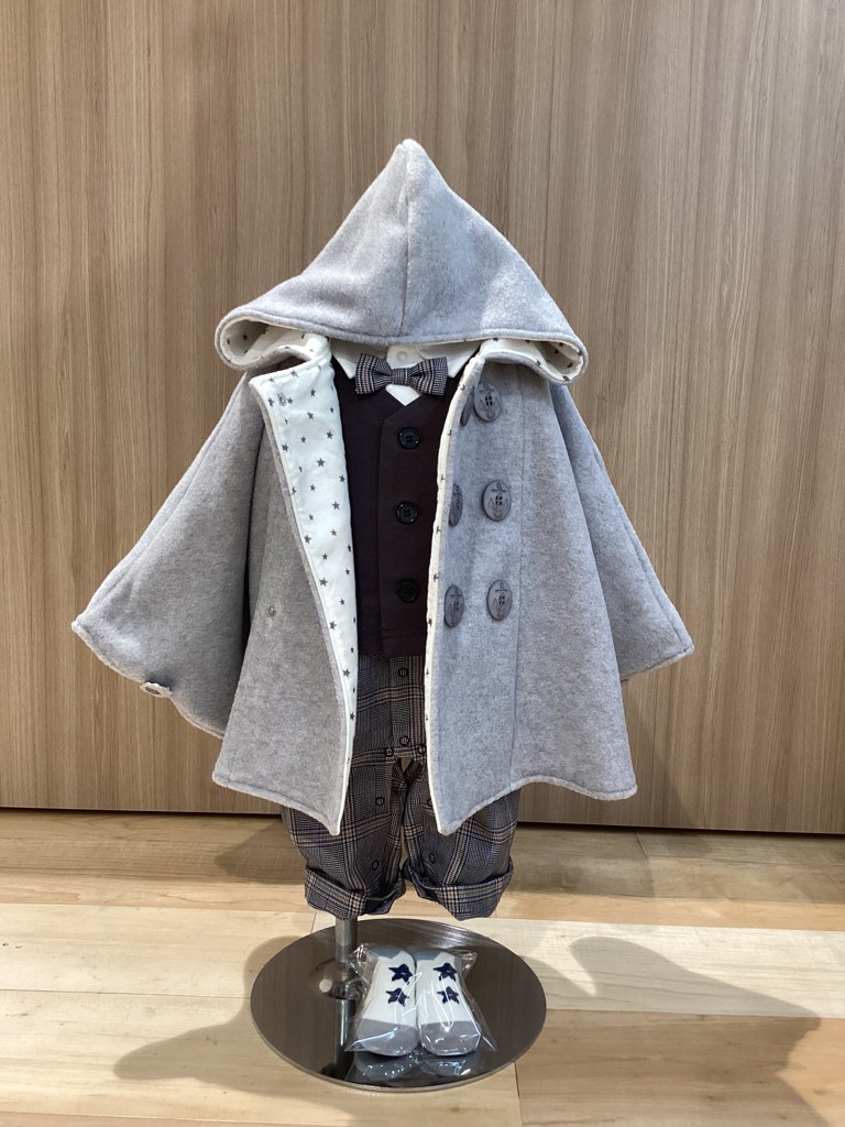 新品未開封familiar ケープ