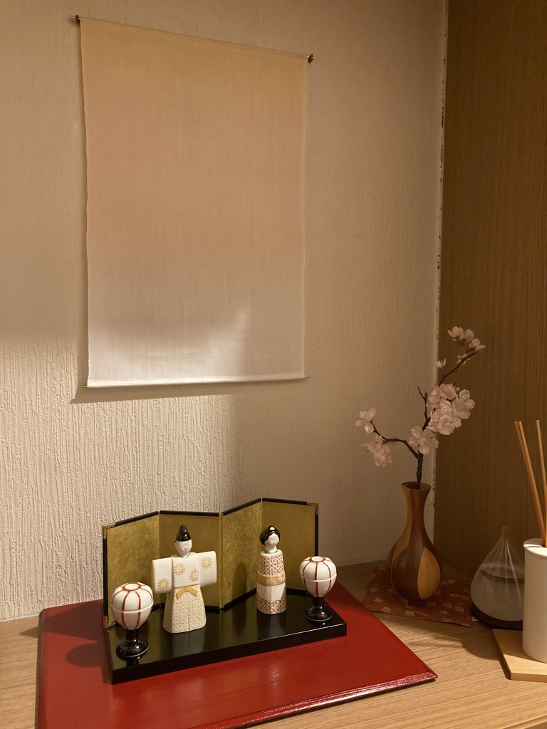 季節のぼかし染めタペストリー 桜雲／小｜家を装う｜中川政七商店 公式