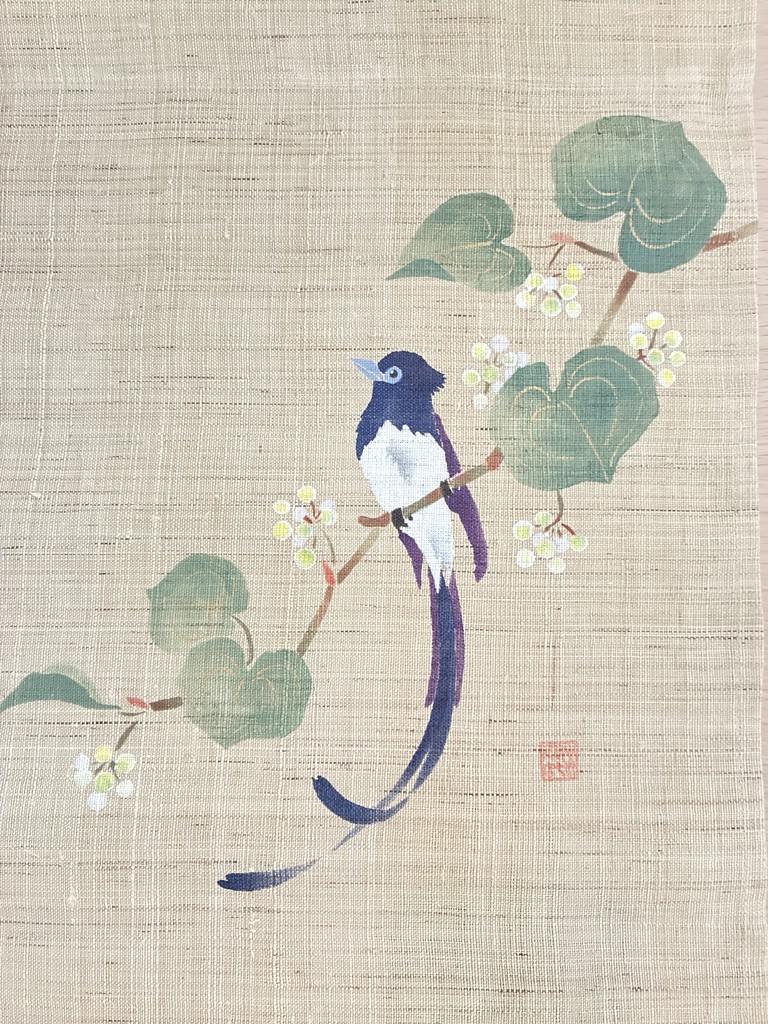 12ヶ月のタペストリー WEB限定】十二ヶ月のタペストリー 花鳥画 八月「山帰来(さんきらい）と