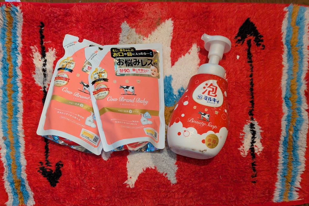 カウブランド ベビー 全身泡ソープ 詰替用(6.8×14×20cm / 375g（容器
