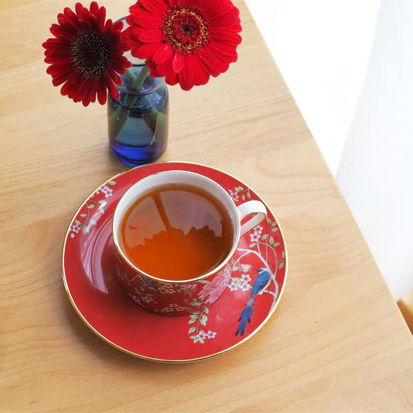 ホテルバタフライ カップ&ソーサー（レッド） ホテルバタフライ カップ