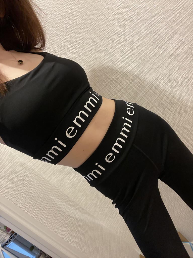 10th】【ONLINE限定】emmiロゴレギンス(パンツ)｜セレクトウェア