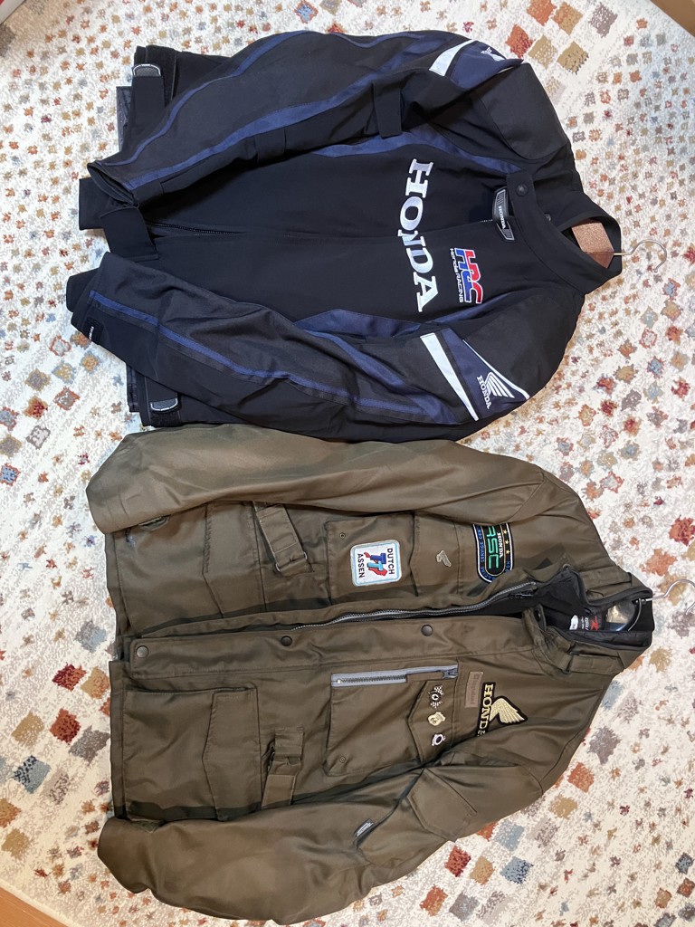 【新品未使用】ホンダHRCブレストライダースジャケット　ブラック/ネイビー　L Amazon.co.jp: [ホンダ] ライダーズジャケット HRC プレストライダーズ