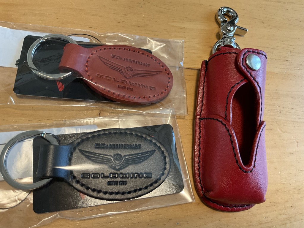 GL50th レザーキーホルダー(F ブラック): ウェア・グッズ｜HondaGO