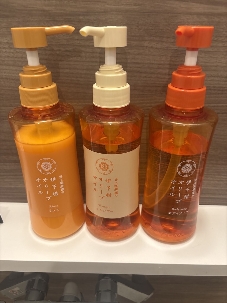 伊予柑オリーブオイルシャンプー 400mL | 井上誠耕園