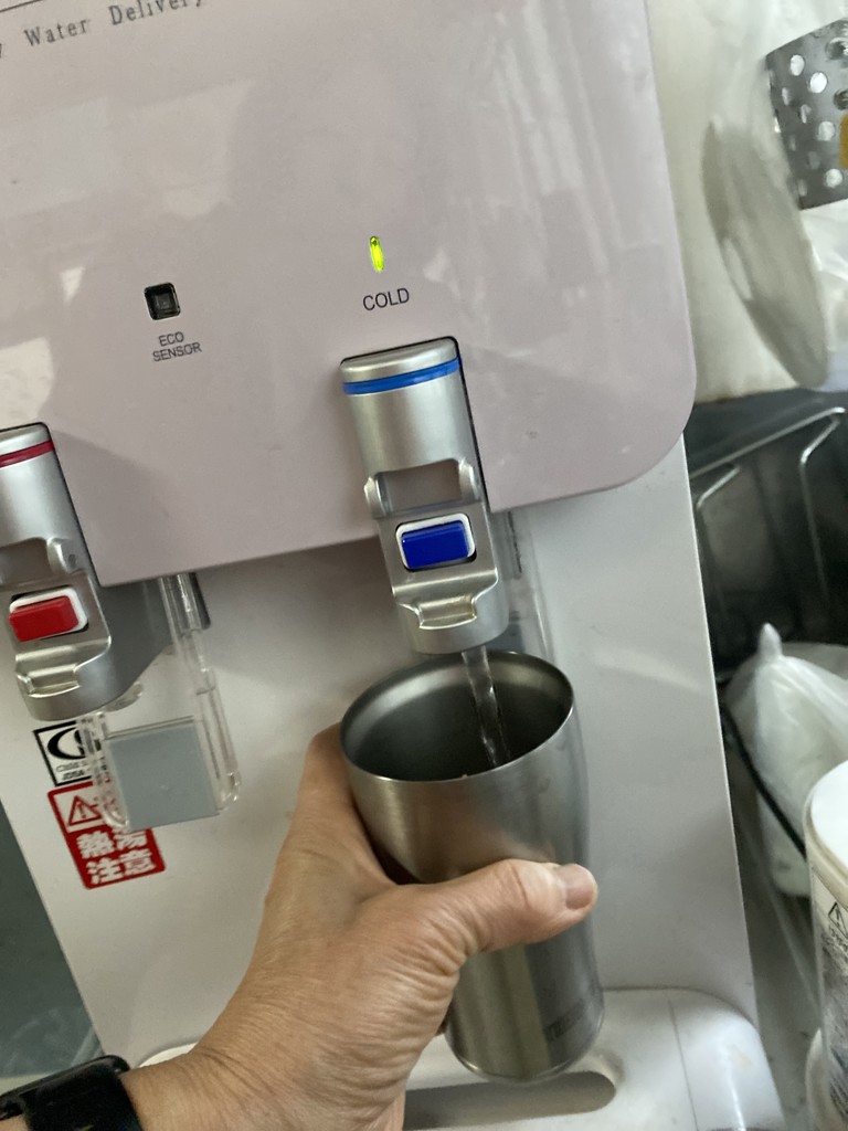 プレミアムな水・もの・暮らし |スリムサーバーⅢ 【冷水コック