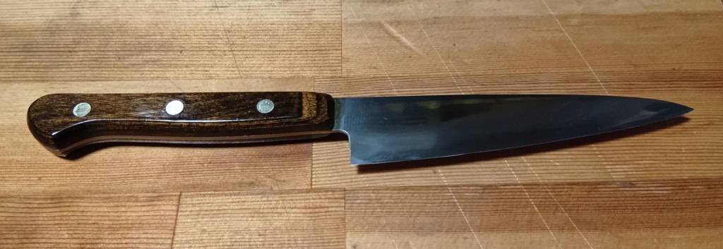 関孫六 桃山 牛刀 210mm: キッチン用品｜貝印公式オンラインストア