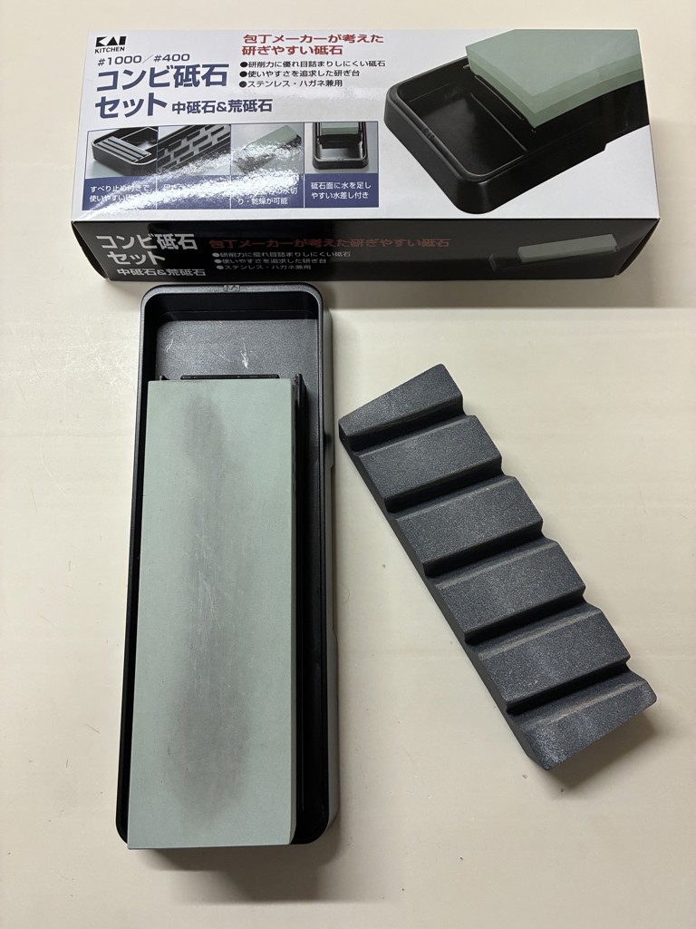 コンビ砥石&面直し用砥石 2点セット: キッチン用品｜貝印公式