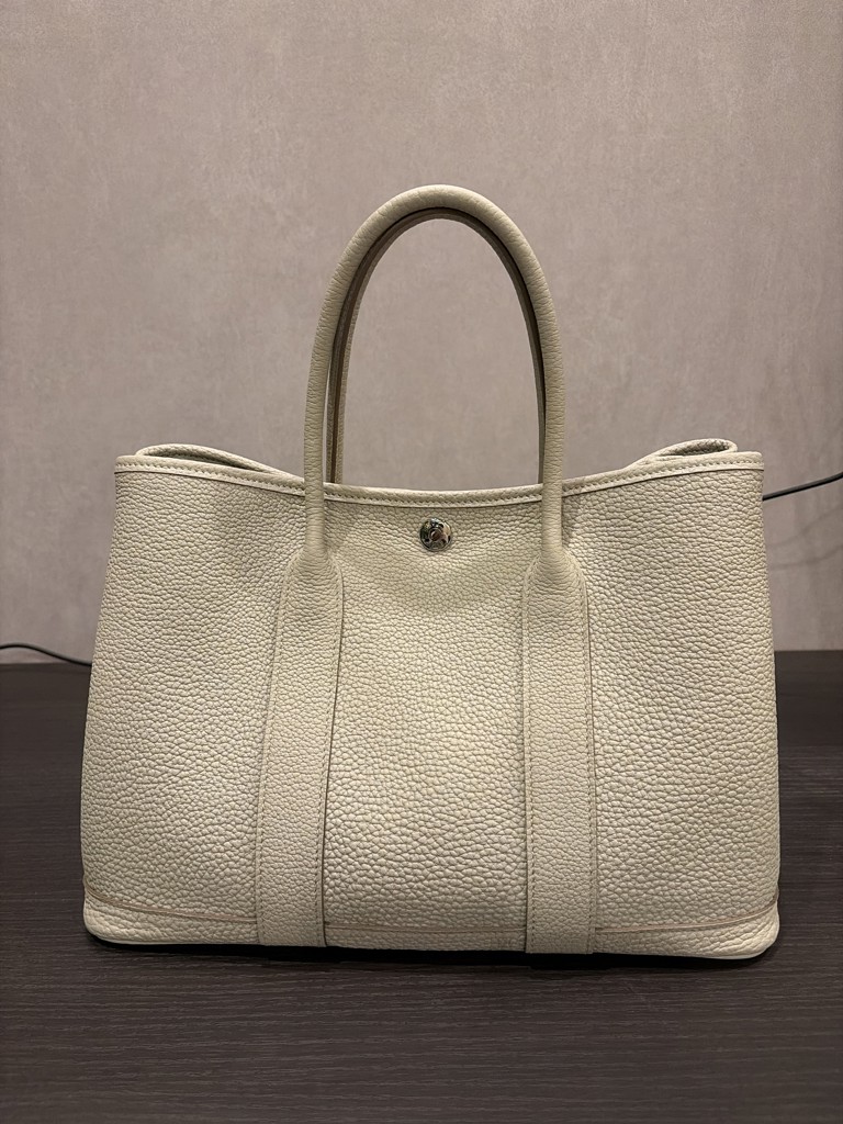 エルメス(HERMES)のガーデンパーティーをオンラインで買うなら