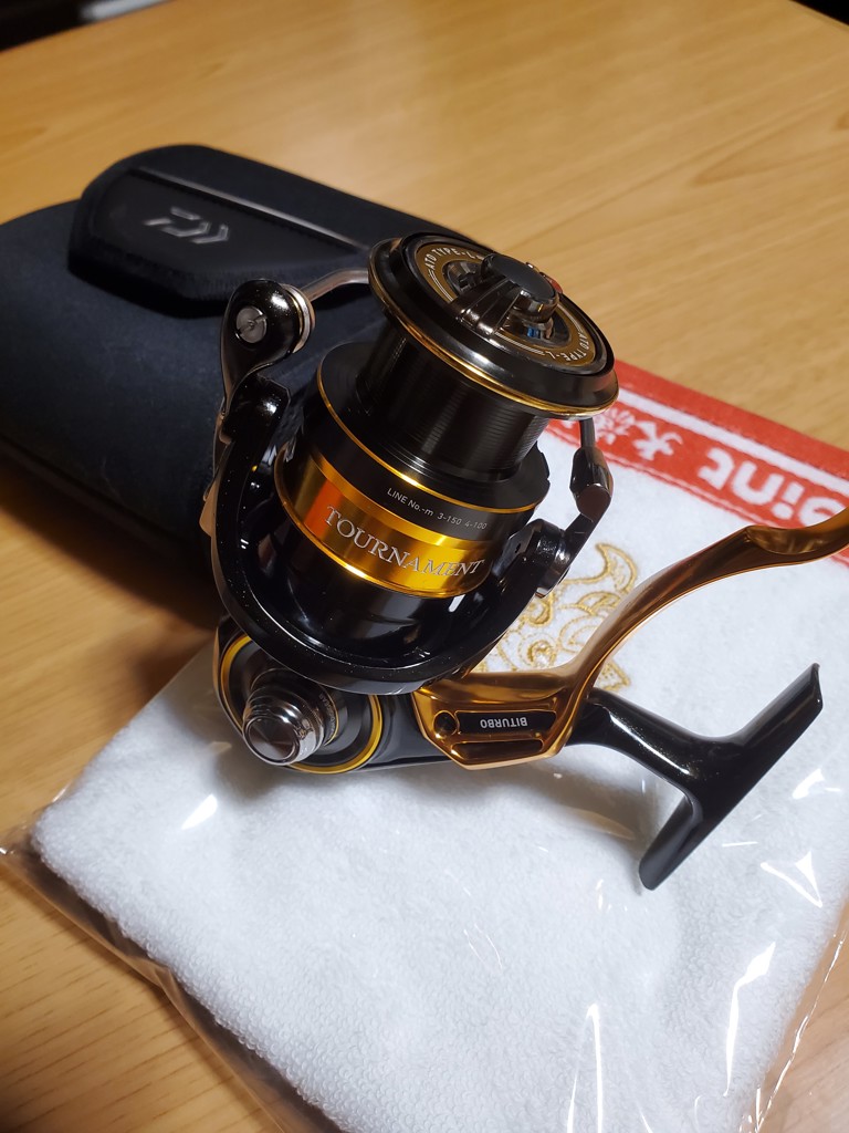 ダイワ トーナメント ISO 2500XH-LBD 22年モデル レバーブレーキ ダイワ トーナメント ISO 2500XH-LBD 22年モデル レバーブレーキ