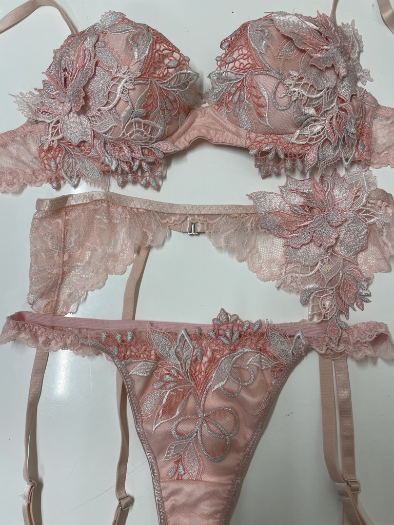 アメリア グレースシルク ブラ / セクシーランジェリー / LINGERIEAM