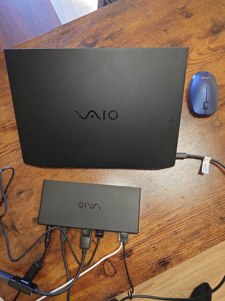 Type-C 4Kマルチモニタードッキングステーション (VJ8PRA3)｜VAIO公式