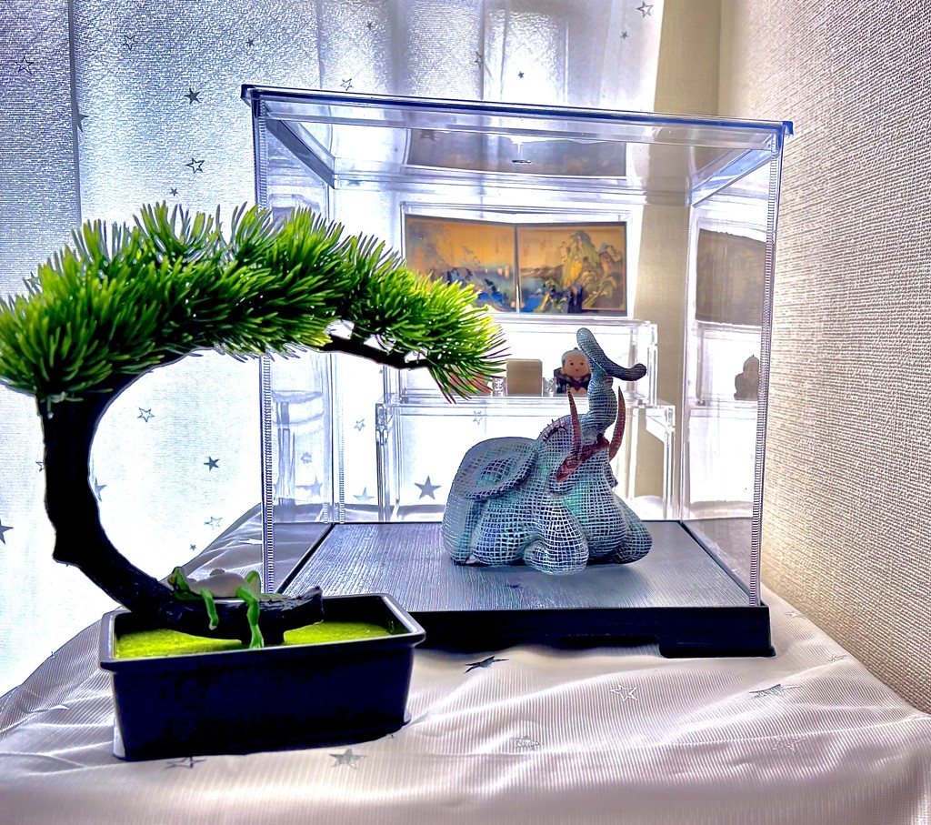 海洋堂：作品】 伊藤若冲 象「京玄虹(きょうげんこう)」※京都 蔦屋書店