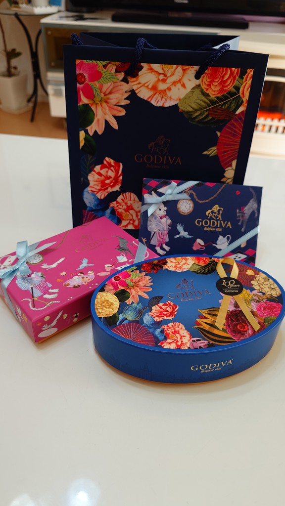 100年の遊び心 アソートメント（6粒入）のレビュー/クチコミ - GODIVA