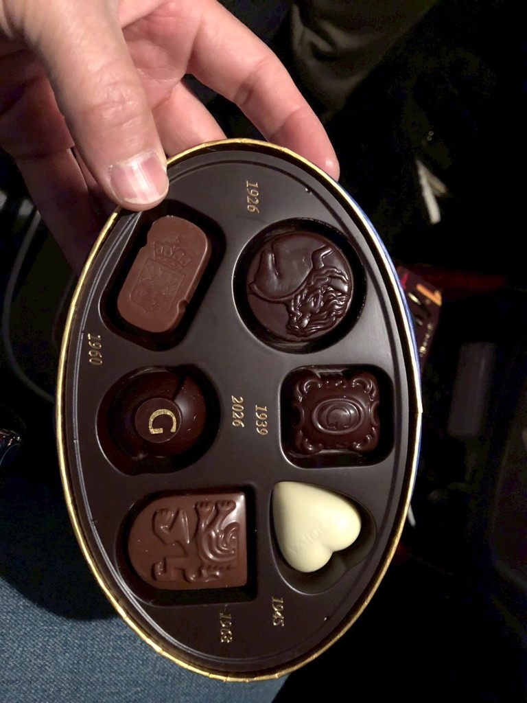 100年の遊び心 アソートメント（6粒入）のレビュー/クチコミ - GODIVA