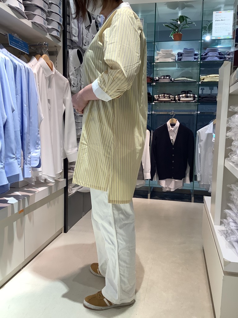 布や洛　ストライプ 七分袖 シャツワンピース Stola. ストラ】ストライプ 七分袖 シャツワンピース - メルカリ