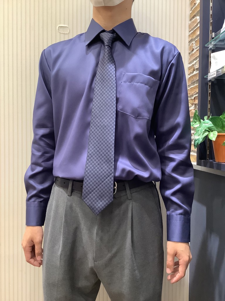 グリンネイビー 長袖 シャツ 綿100% 綿100％ポケット付ハイネック長袖Tシャツ（おなかゆったり