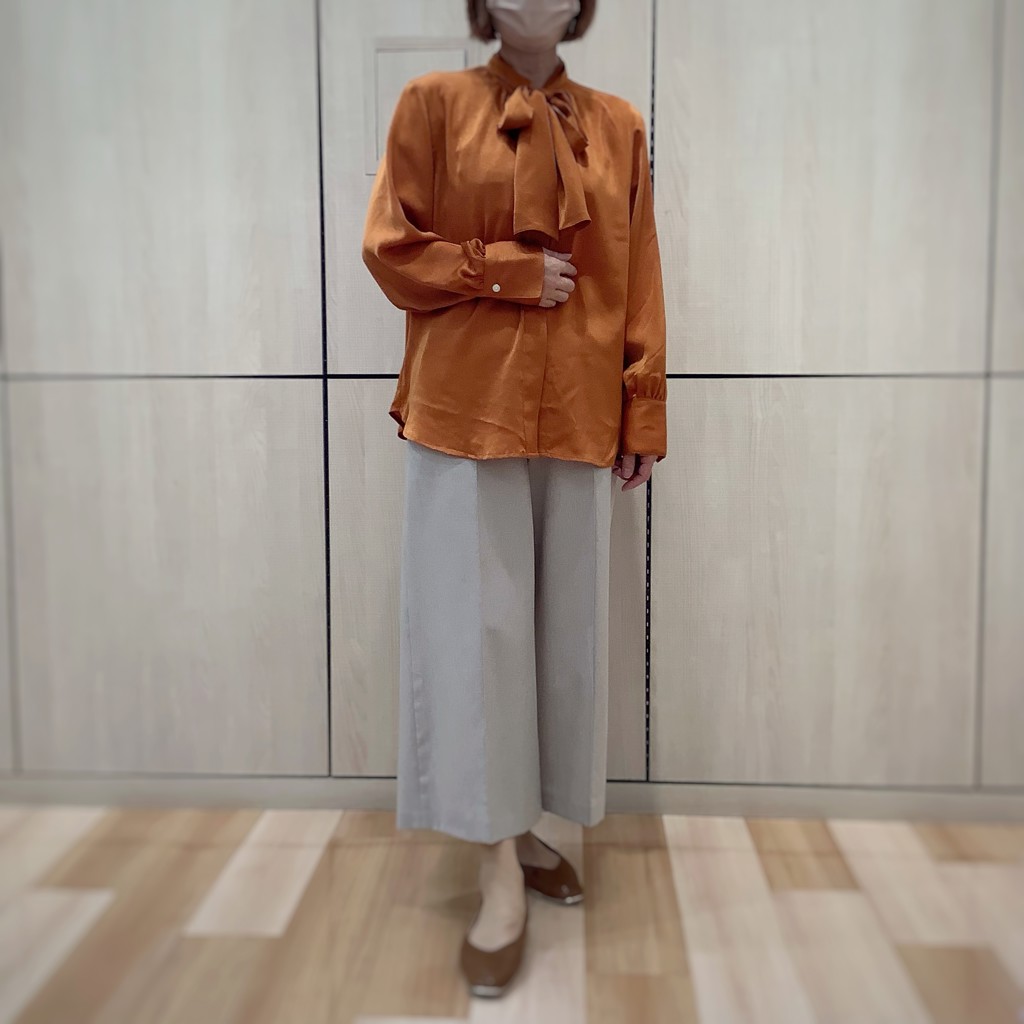 クラッシュスエード ボウタイブラウス 長袖 レディース(M オレンジ
