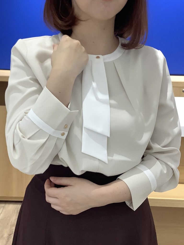 【新品】定価38,500円　DANAPARIS ボウタイ長袖カットソー　13 新品タグ付き】DANAPARIS ダナパリ ボウタイ カットソー 長袖 XL