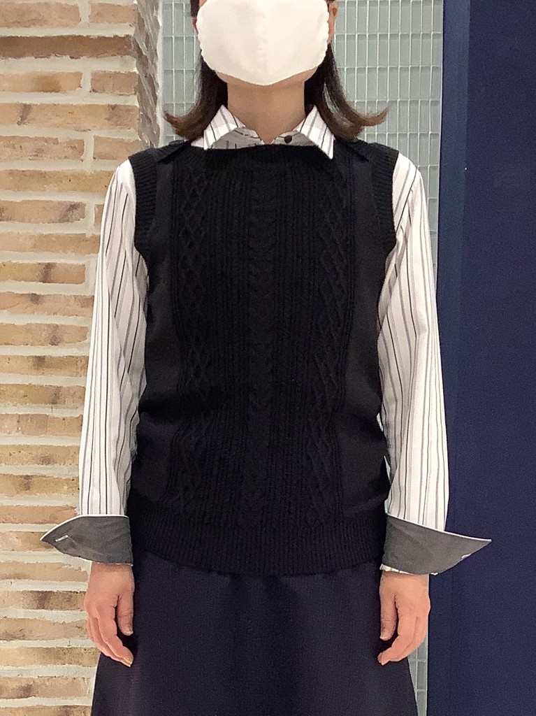 ニットベスト Mサイズ cass25-02_01.jpg