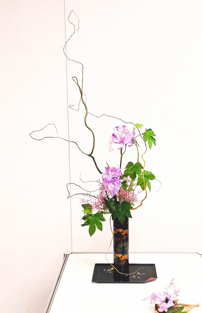 生花】アルストロメリア(紫) 品種おまかせ【60cm/愛知県】｜Flower