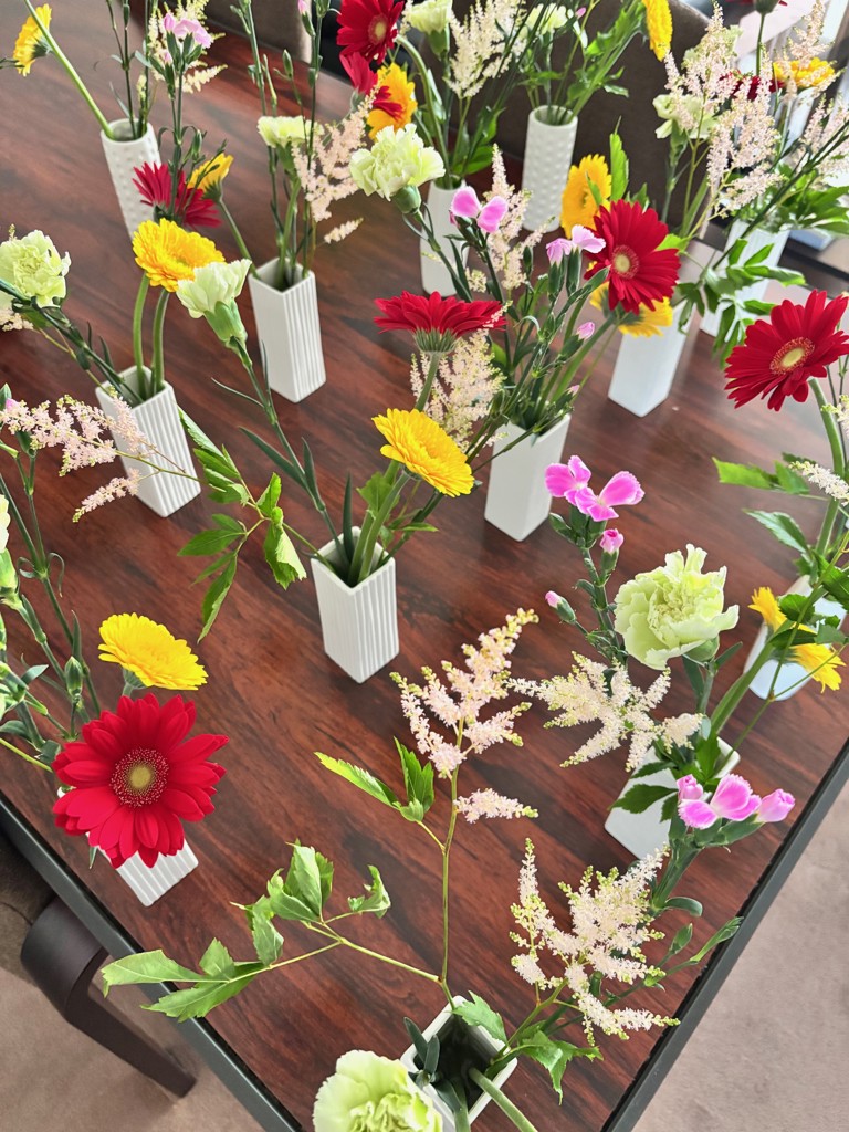 生花】ナデシコ(ダイアンサス) 品種おまかせ【45cm】｜Flower Smith