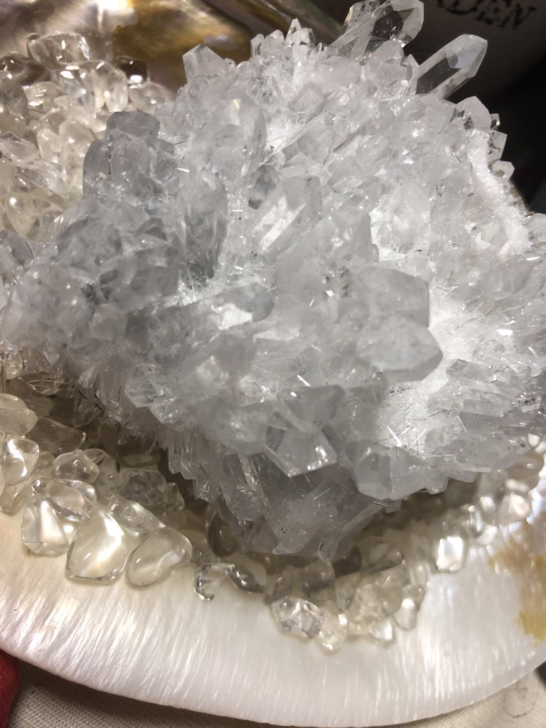 四川水晶クラスター中(四川): 『岩座(いわくら)』公式通販